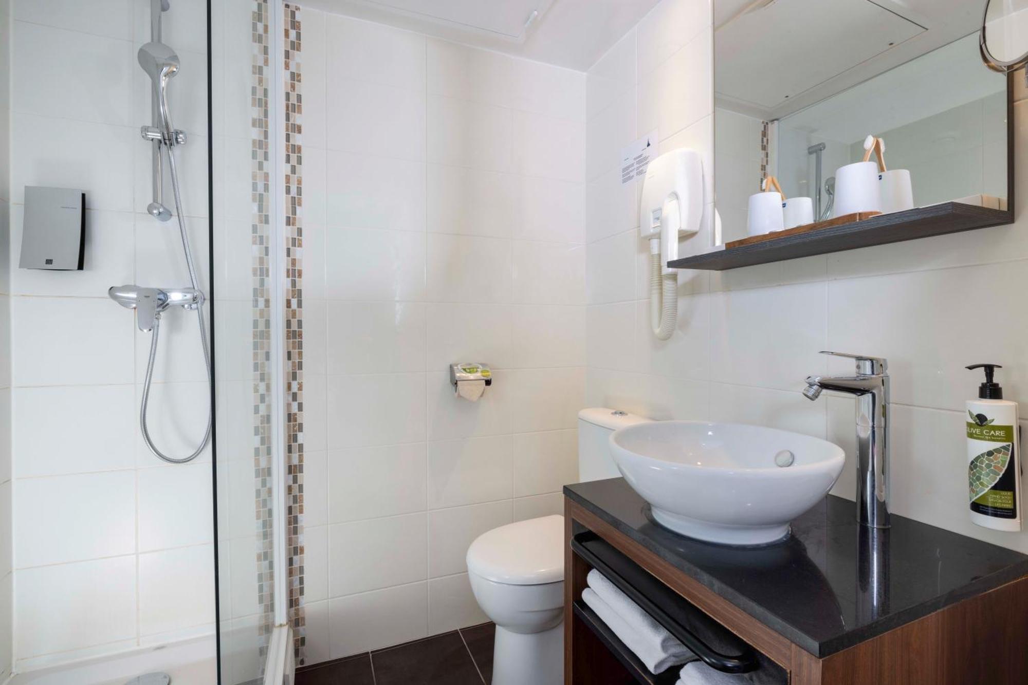 Hotel Montparnasse Alésia 3*