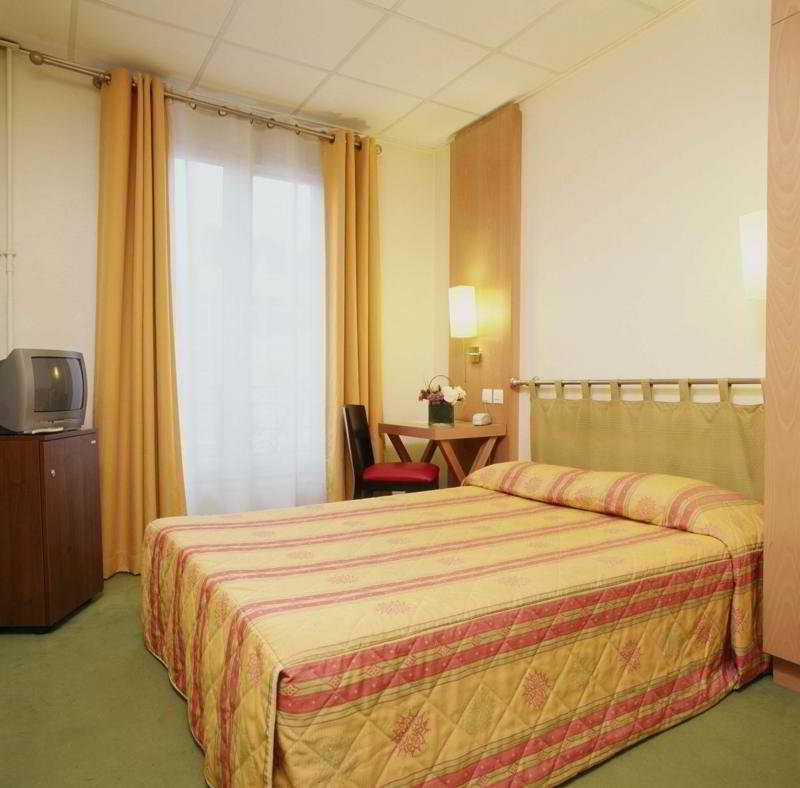 Hotel Montparnasse Alésia París